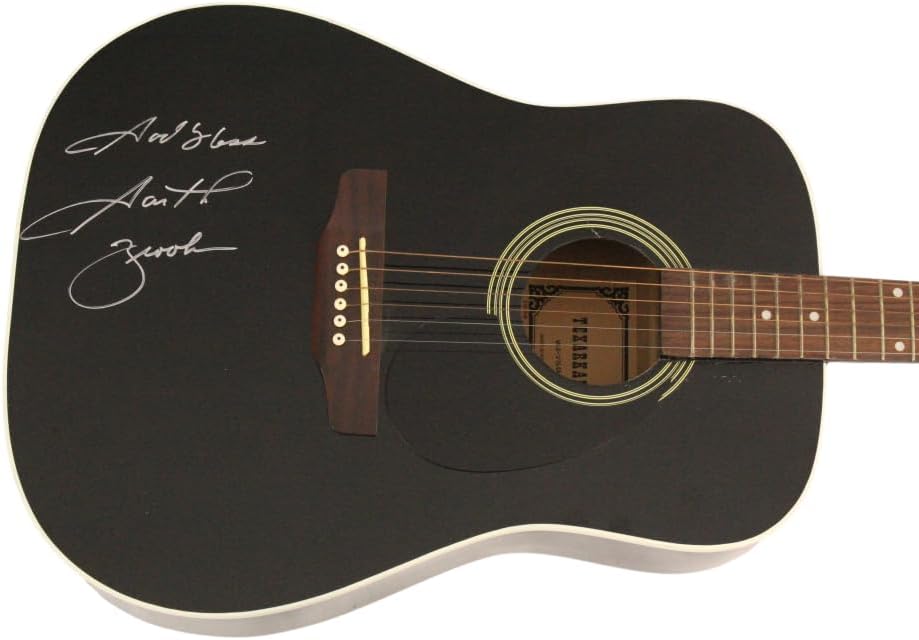 Garth Brooks Signed Autograph Full Size Acoustic Guitar with PSA/DNA Authentication PSA COA - Country Music Superstar Legend No Fences Ropin the Wind Beyond the Season The Chase In Pieces Fresh Horses Sevens Garth Brooks in...the Life of Chris Gaines Gart