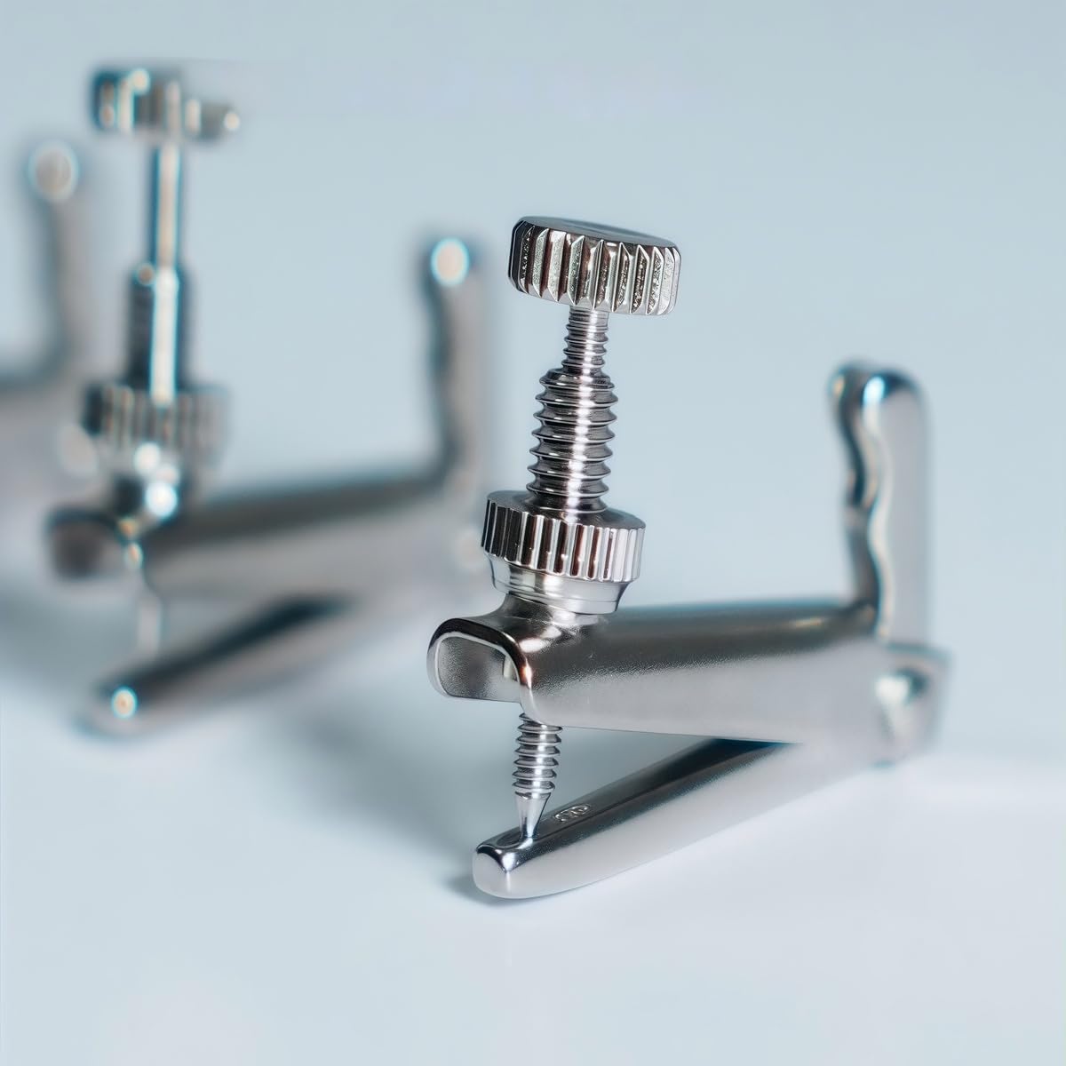 4/4 & 3/4 Cello Fine Tuners Set of 4 – Heavy Duty Zinc Alloy Micro-Adjustment Tuners for Cello, Precise Replacement Tailpiece Tuners with Anti-Slip Knobs, Easy Installation