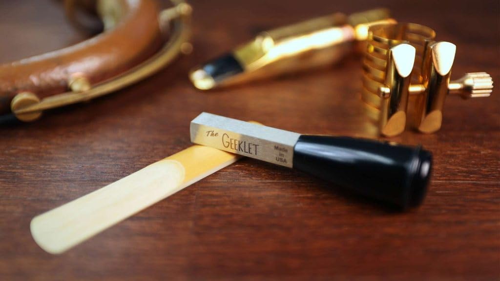 BetterSax Geeklet Reed Tool - Enhance Your Saxophone Performance with Precision Reed Contouring and Customization, Premium Quality Maintenance Accessory for Professional Musicians and Beginners
