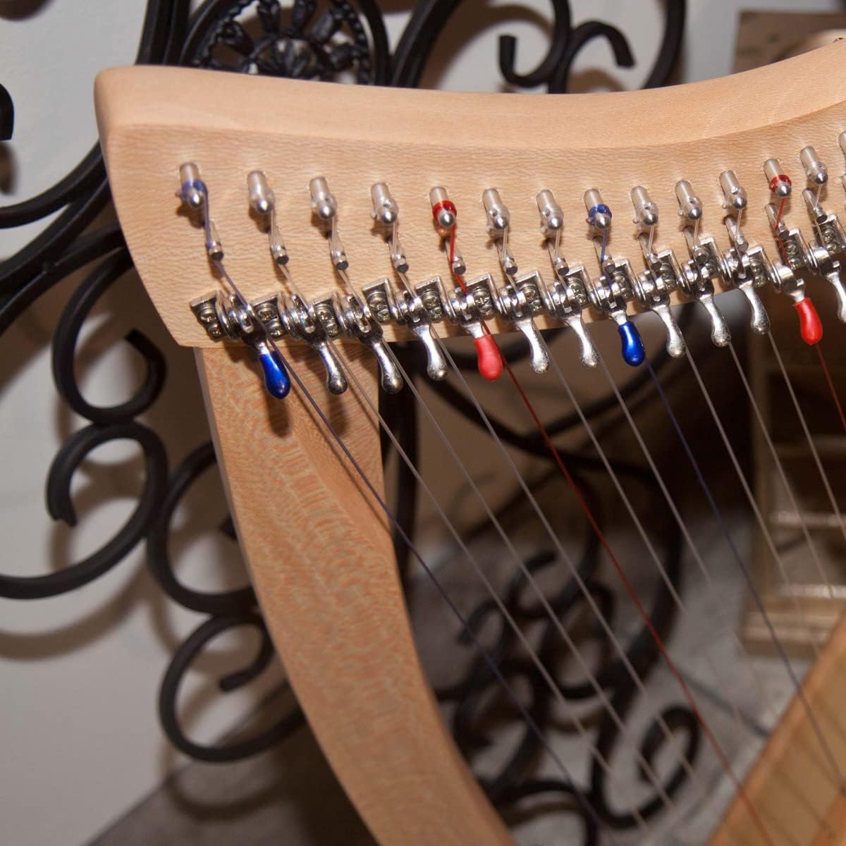 Roosebeck 19-String Pixie Harp w/Book & Tuner - Lacewood w/Full Levers