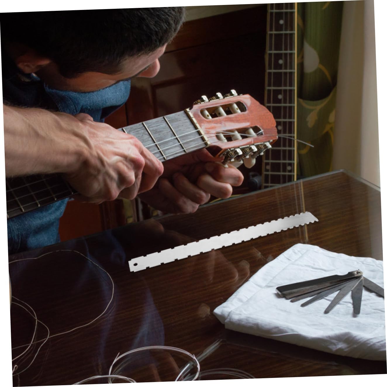 FRCOLOR Luthier Guitar Neck Notched Straight Edge Radius Gauge String Action Ruler for Bass Setup and Fretboard Measurement Instrument Accessories