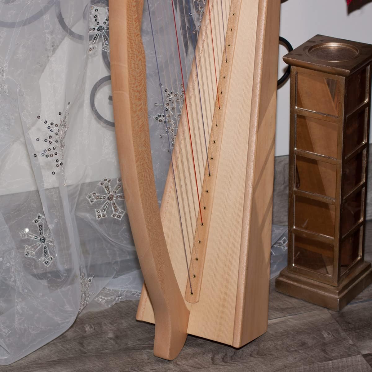 Roosebeck 19-String Pixie Harp w/Full Chelby Levers - Book & Extra Strings