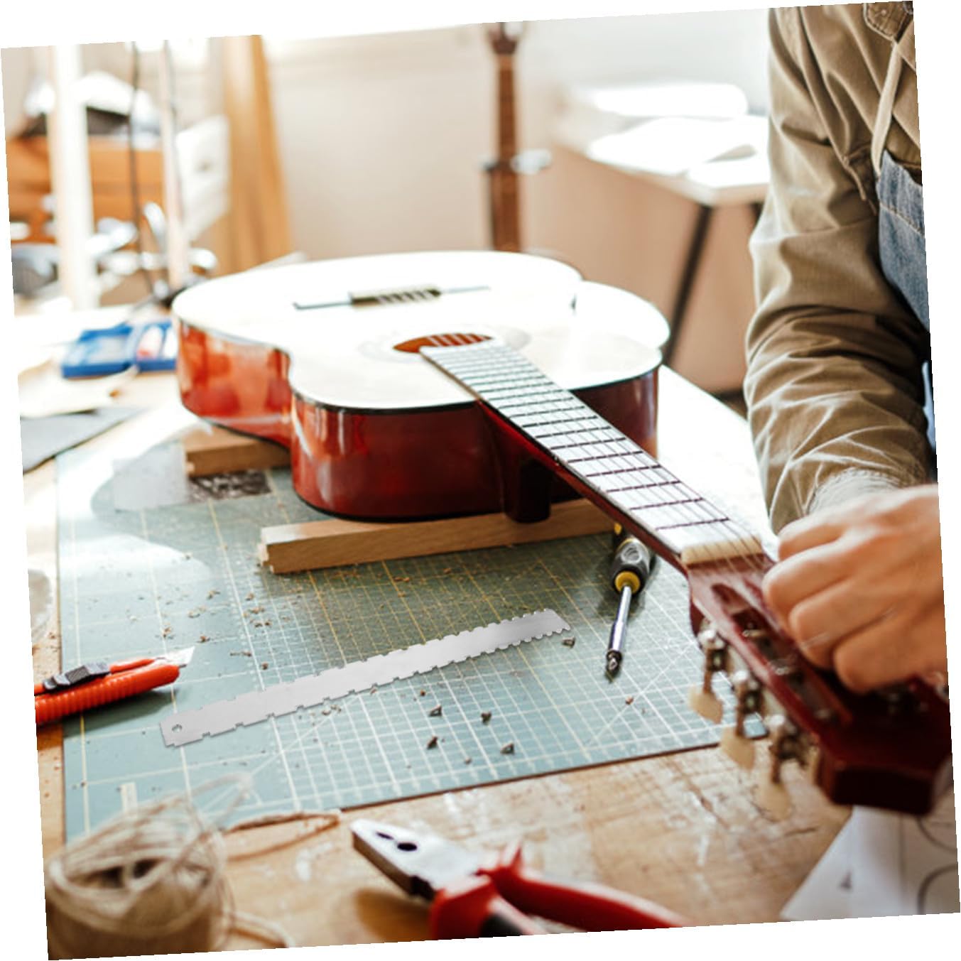 Mobestech Guitar String Action Gauge Ruler and Radius Fretboard Measuring Tool for Guitar and Bass Setup, Metal Luthier String Height Ruler for Stringed Instrument Adjustment and Repair