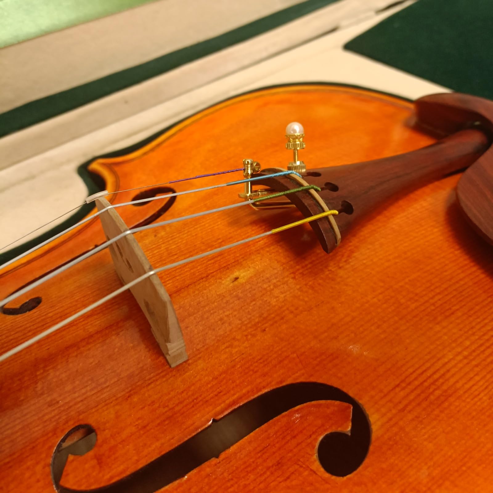 Handmade Creative Violin Fine Tuning Violin Tuners Violin Screw Violin String Adjusters for 3/4 4/4 Violins (20-Sapphire) Fiddle Fine Tuner