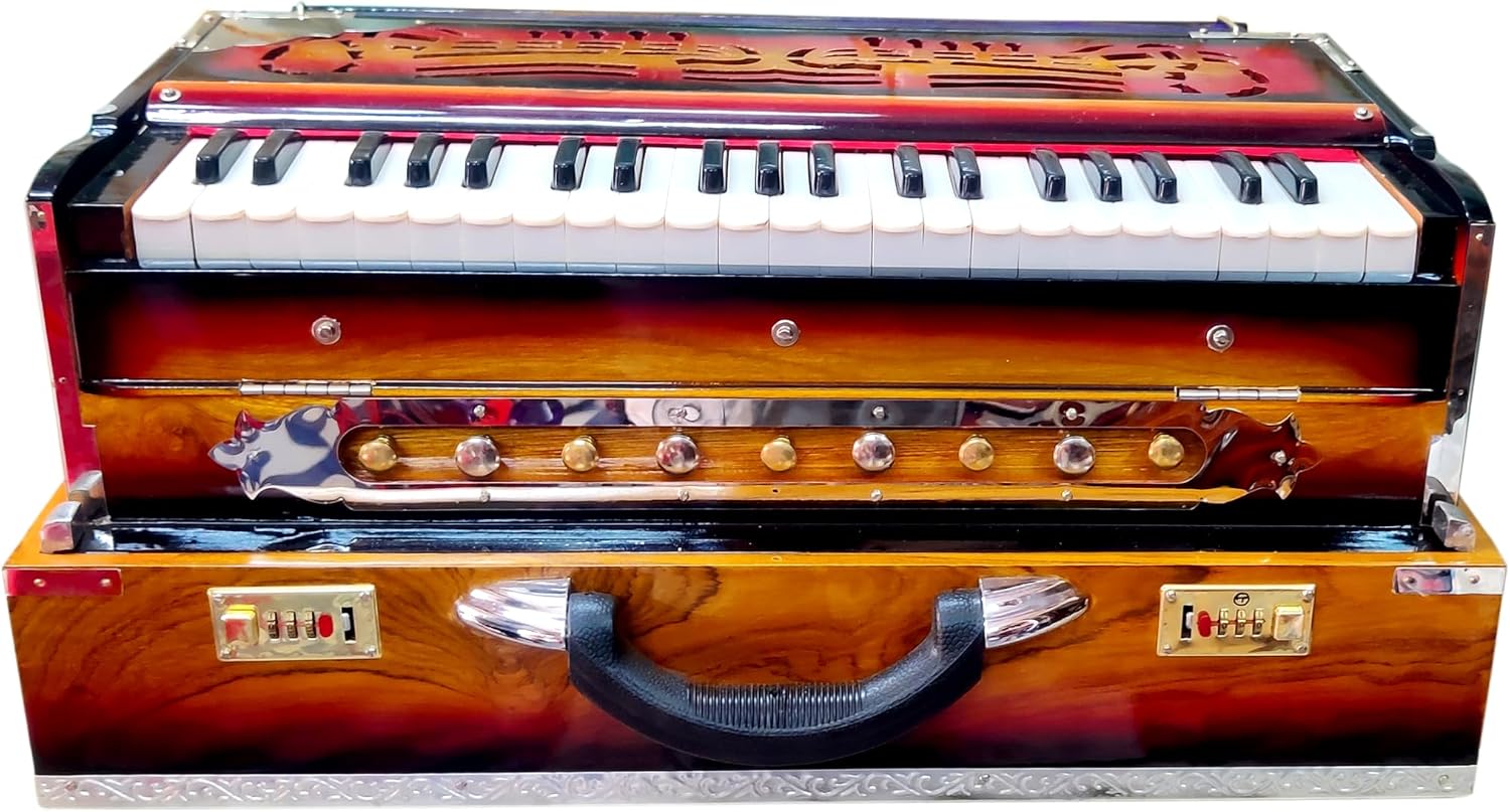 Harmonium, Maanvish Professional Harmonium Portable, Triple Reeds, 3 1/2 Octaves, 9 stops,4 Extra Notes, Padded Bag