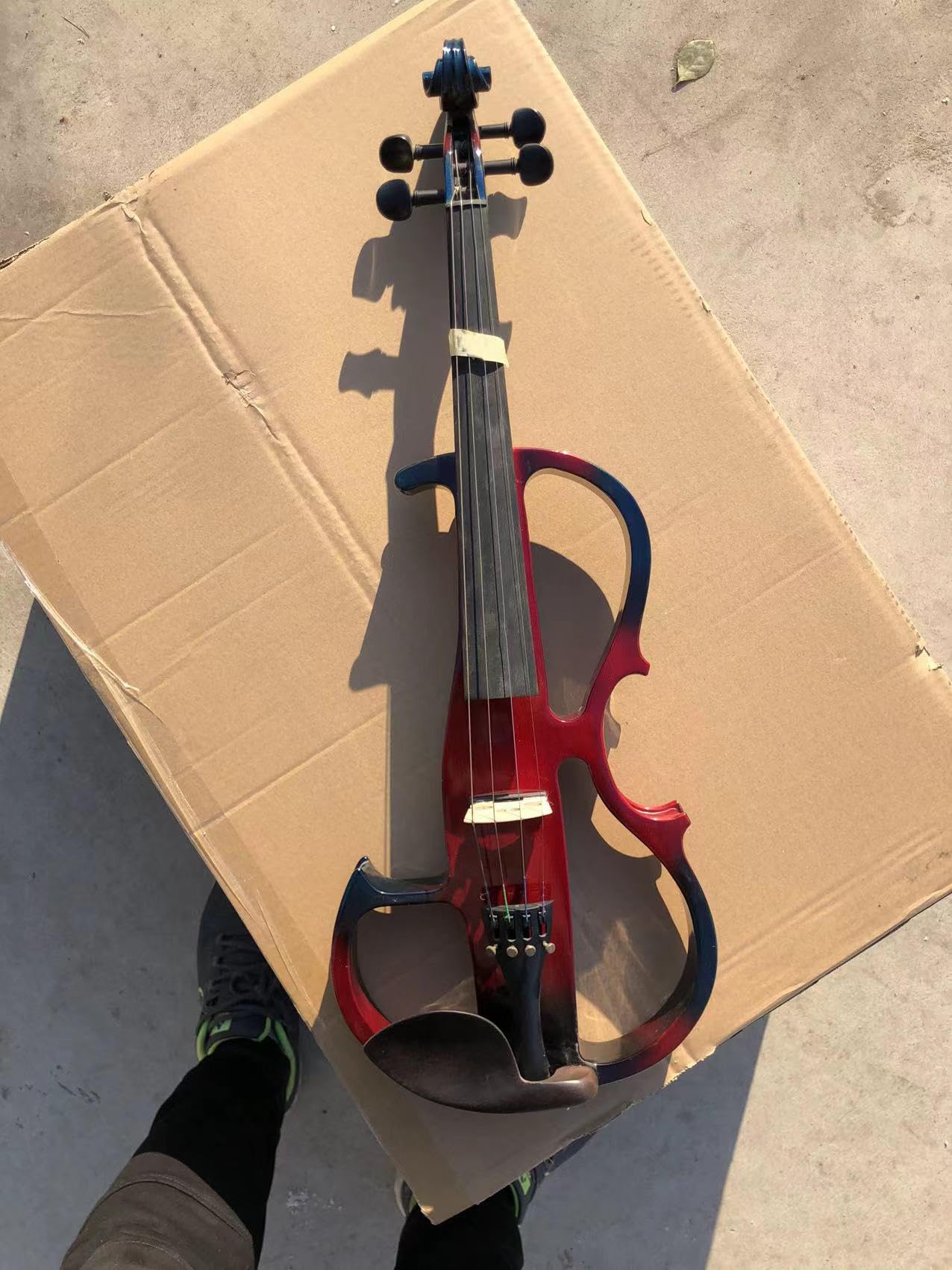 Vetimobato Electric Violin 4/4 Full Size Solid Wood Silent Violin Set for Adults Beginner Practice Electric Fiddle with Ebony Fittings Hard Case & Bow(4 String White)