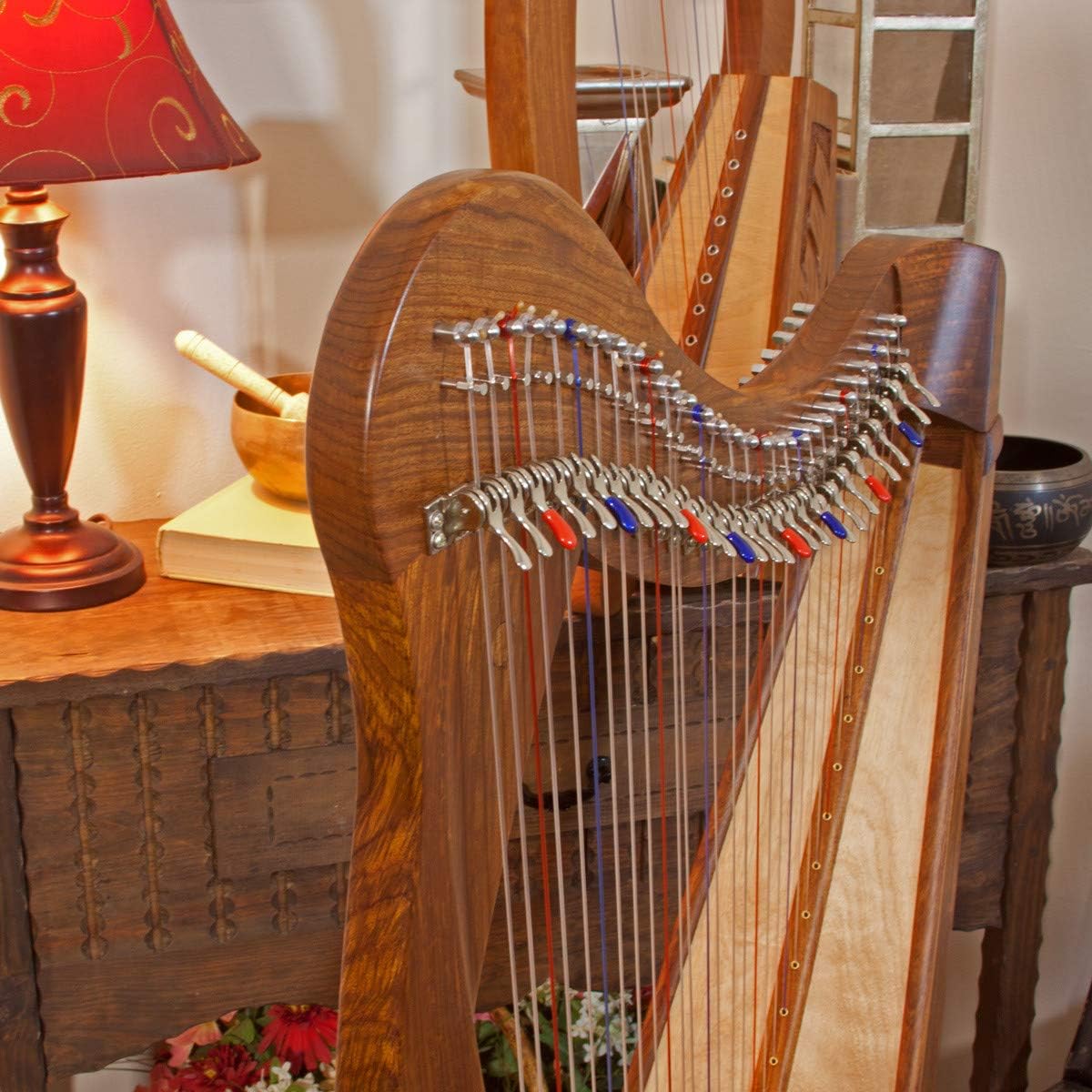 Roosebeck 29-String Mintrel Pedestal Harp w/Chelby Levers & Bag, 5 Panel