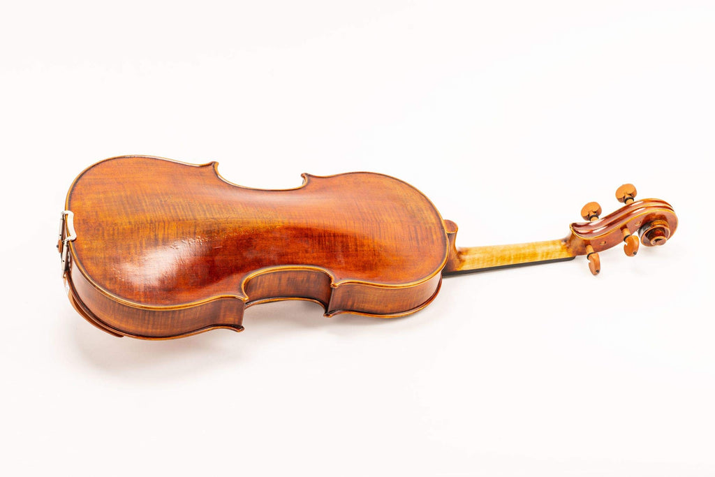 Violin Model 350 with Case, Bow, Dominant strings, Rosin and Shoulder Rest (4/4 - Size)