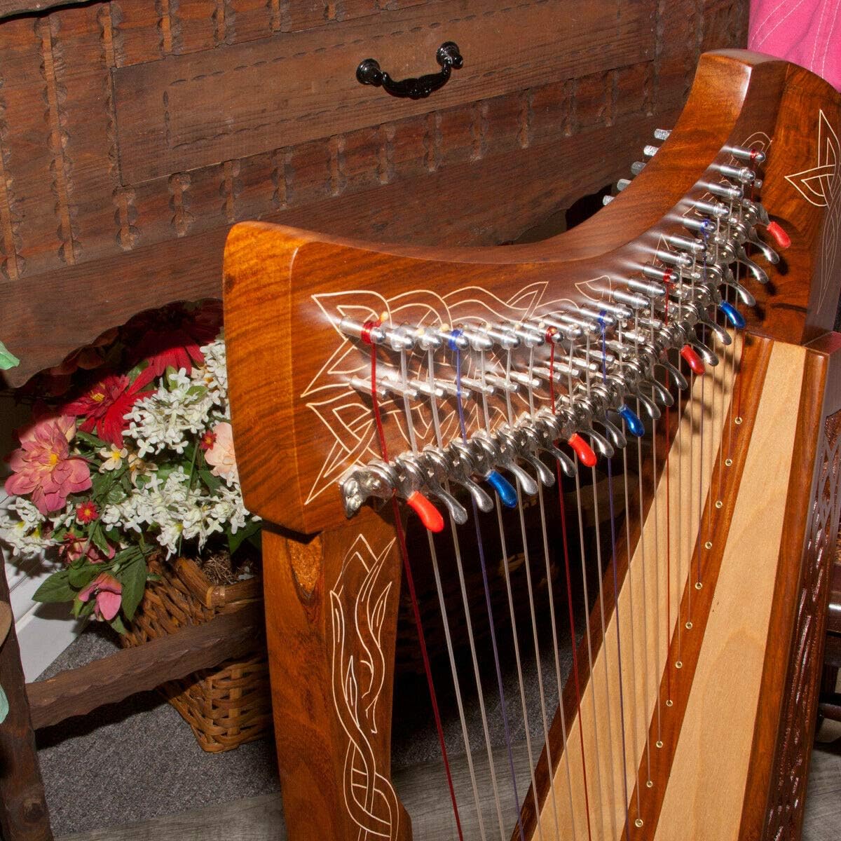 Roosebeck Harp w/Chelby Levers, Extra Strings, Play Book & Clip-on Tuner