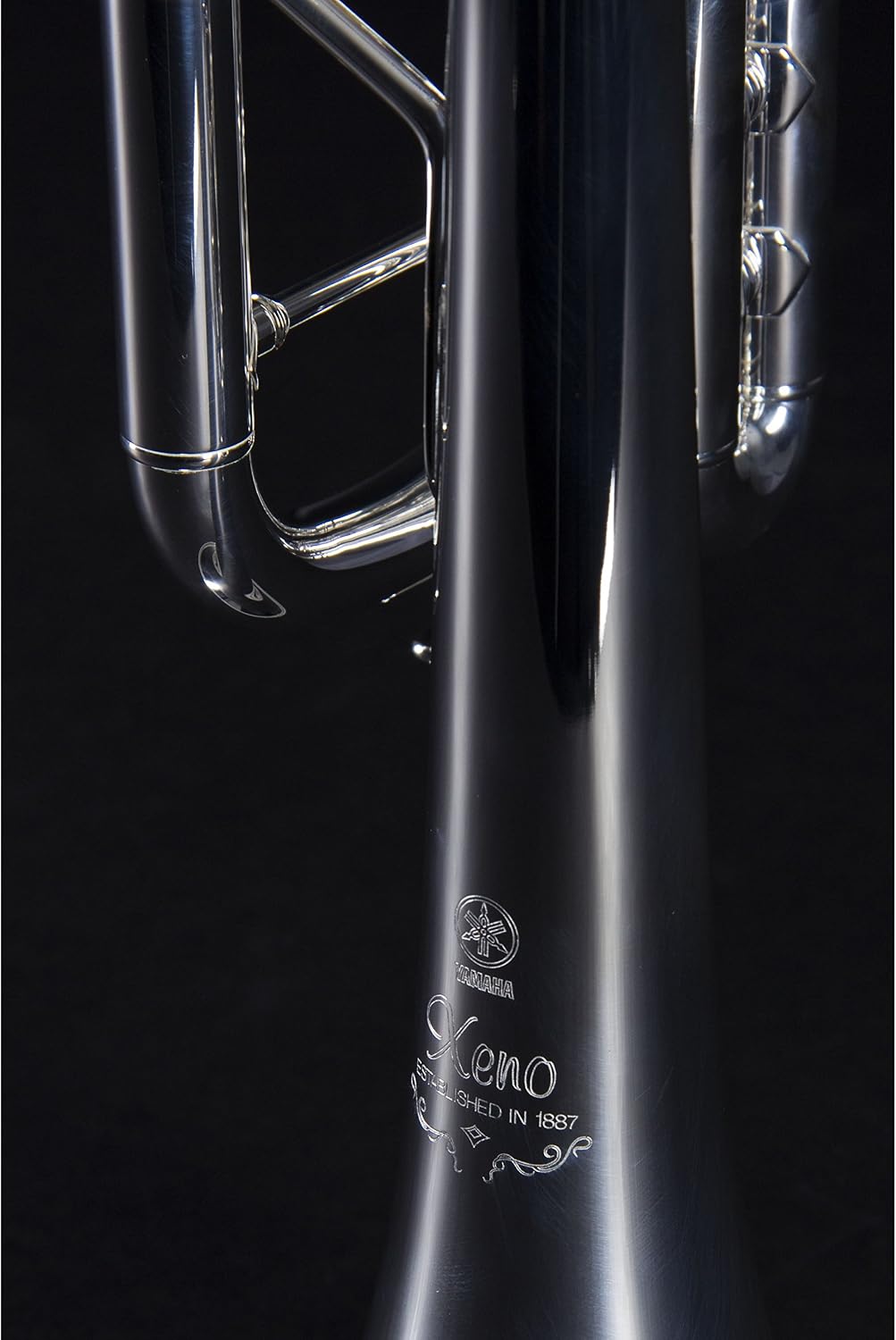 Yamaha YTR-8335IIRS Xeno Professional Bb Trumpet - Reverse Leadpipe, Silver Plated