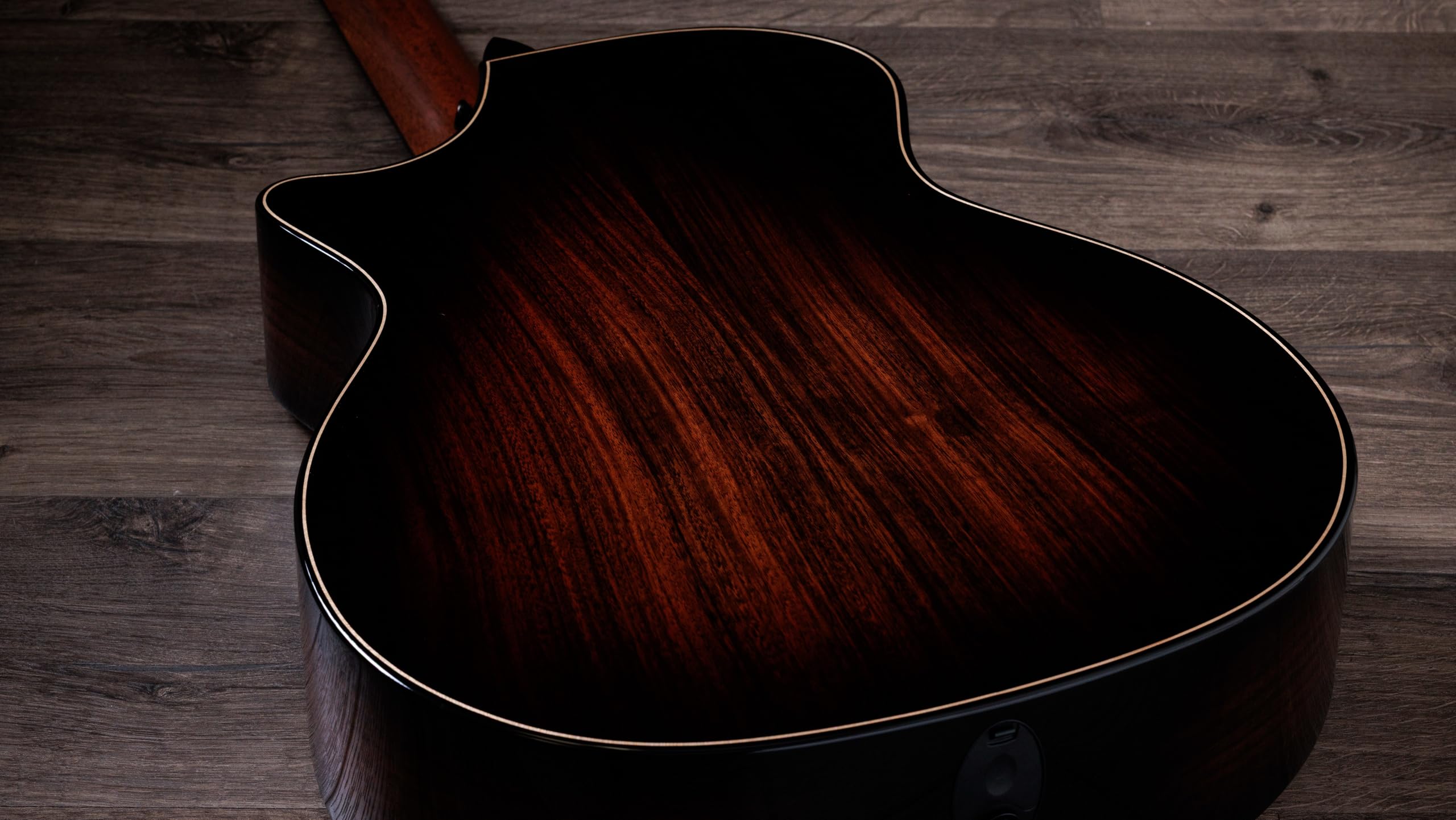 Taylor Next Generation Builder's Edition 814ce Indian Rosewood/Adirondack Spruce Grand Auditorium Acoustic-Electric Guitar with Hardshell Case