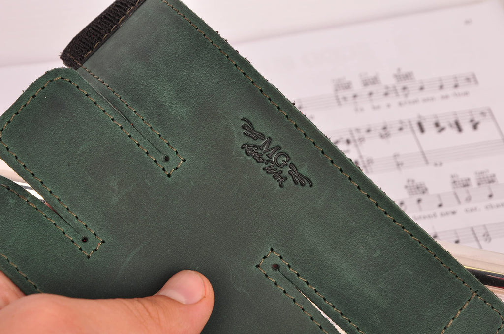 Trumpet Valve Guard XL Genuine Leather Protection Trumpet Valve Cover Valve Wrap (Green)