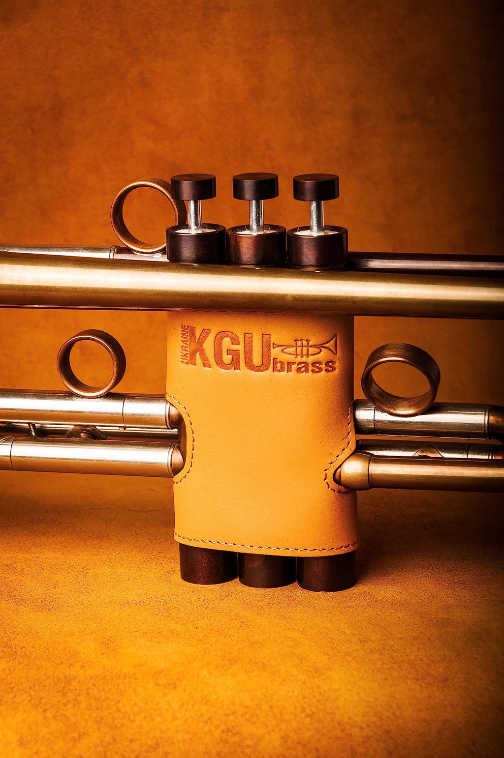 Trumpet valve guard by KGUBrass is the leather trumpet valve protector made of luxurious mild and thick material; use as protection from corrosion, scratches and stains (Marsala)