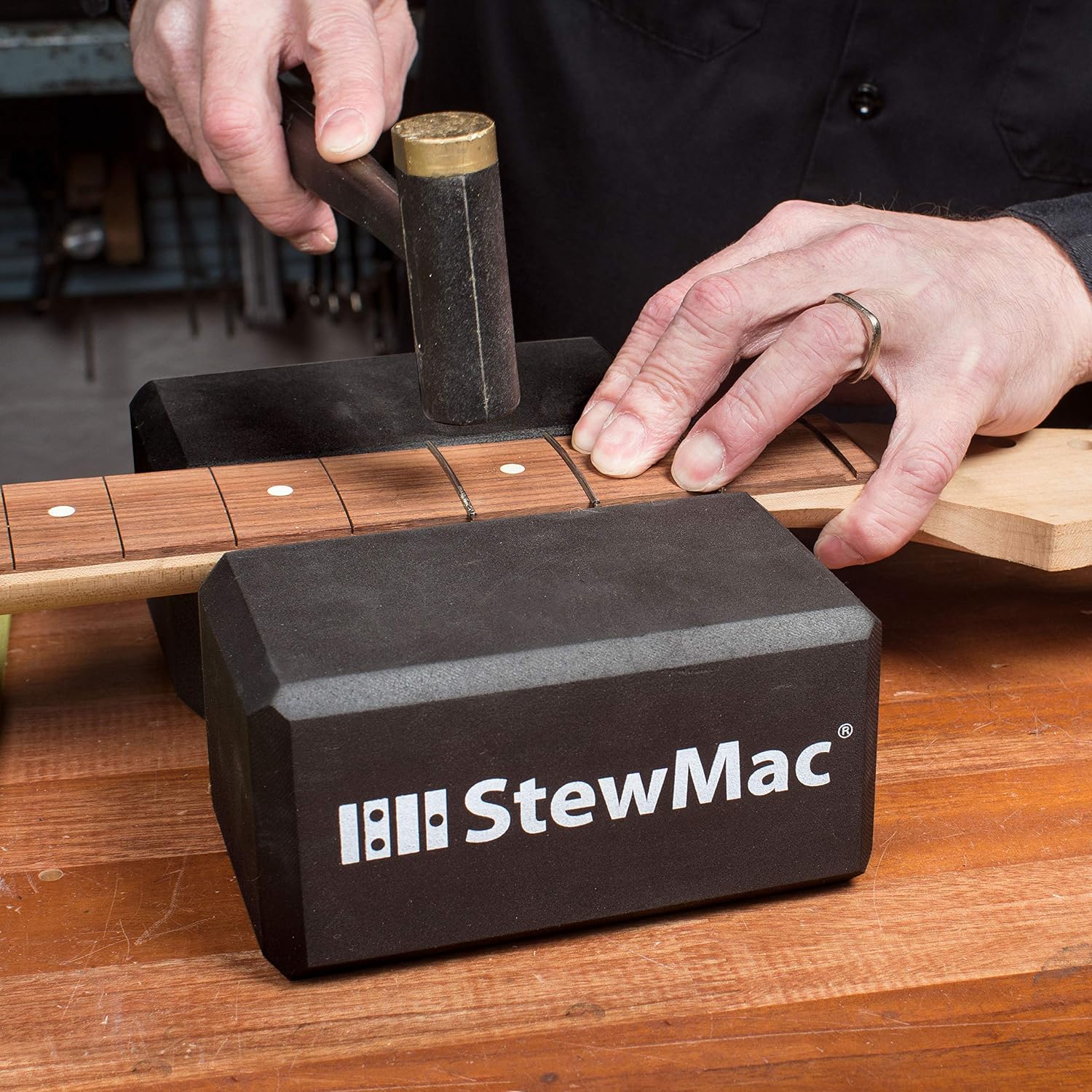 StewMac Hi‑Lo Featherweight Guitar Neck Rest – Dual Height Guitar & Bass Neck Support for Stable, Scratch‑Free Setups and Maintenance